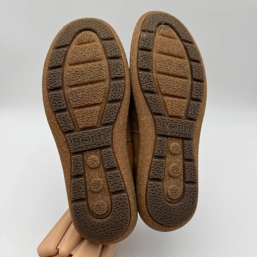 Born Mens 8.5 Brown Leather Perforated Slip On Loafers BM0006206 Handcrafted